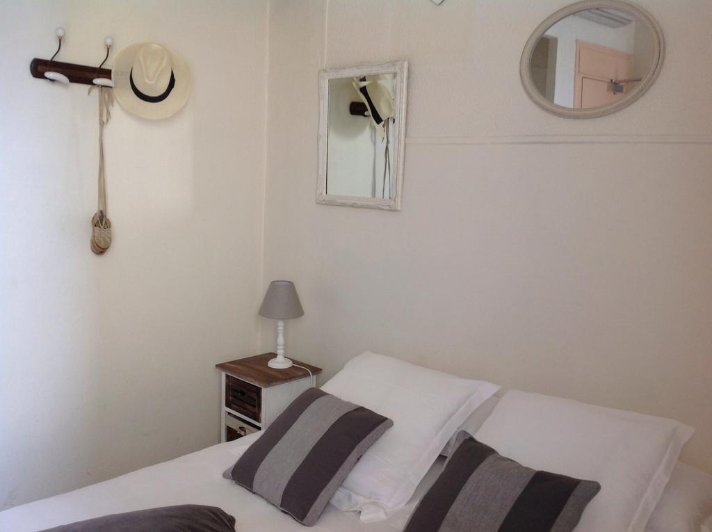 Lou Paradou Hotel Cagnes-sur-Mer Phòng bức ảnh